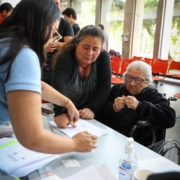 photo_5145654971805576615_w